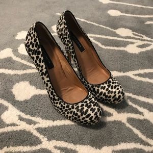 Ann Taylor pumps size 5